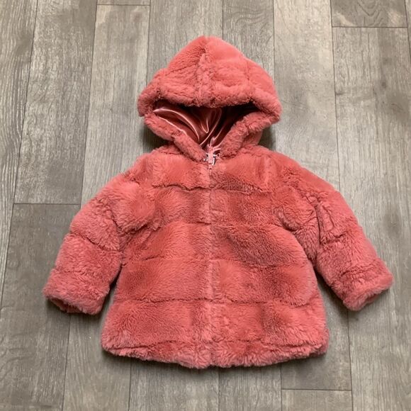 Baby Girl Little Me Fluffy Soft Faux Fur Hooded Full Zip Jacket‎ - Picture 1 of 5